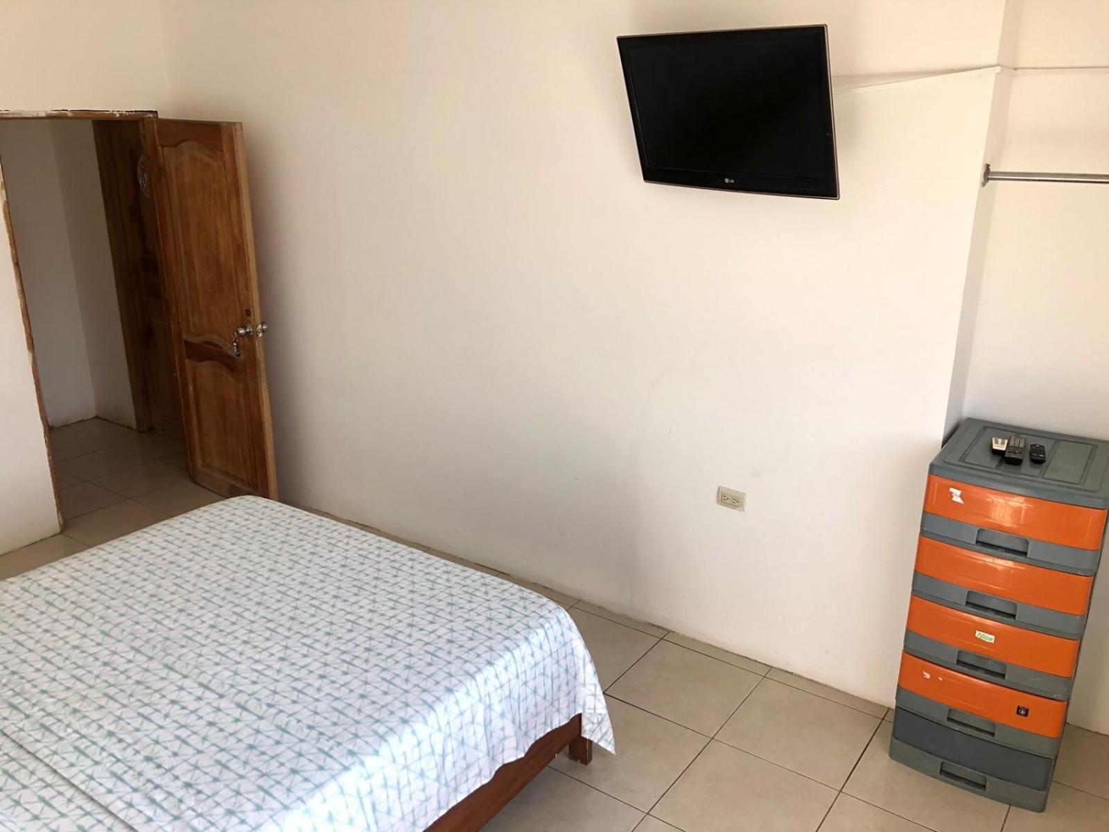 Estela, Privada De Flor De Lis House *
